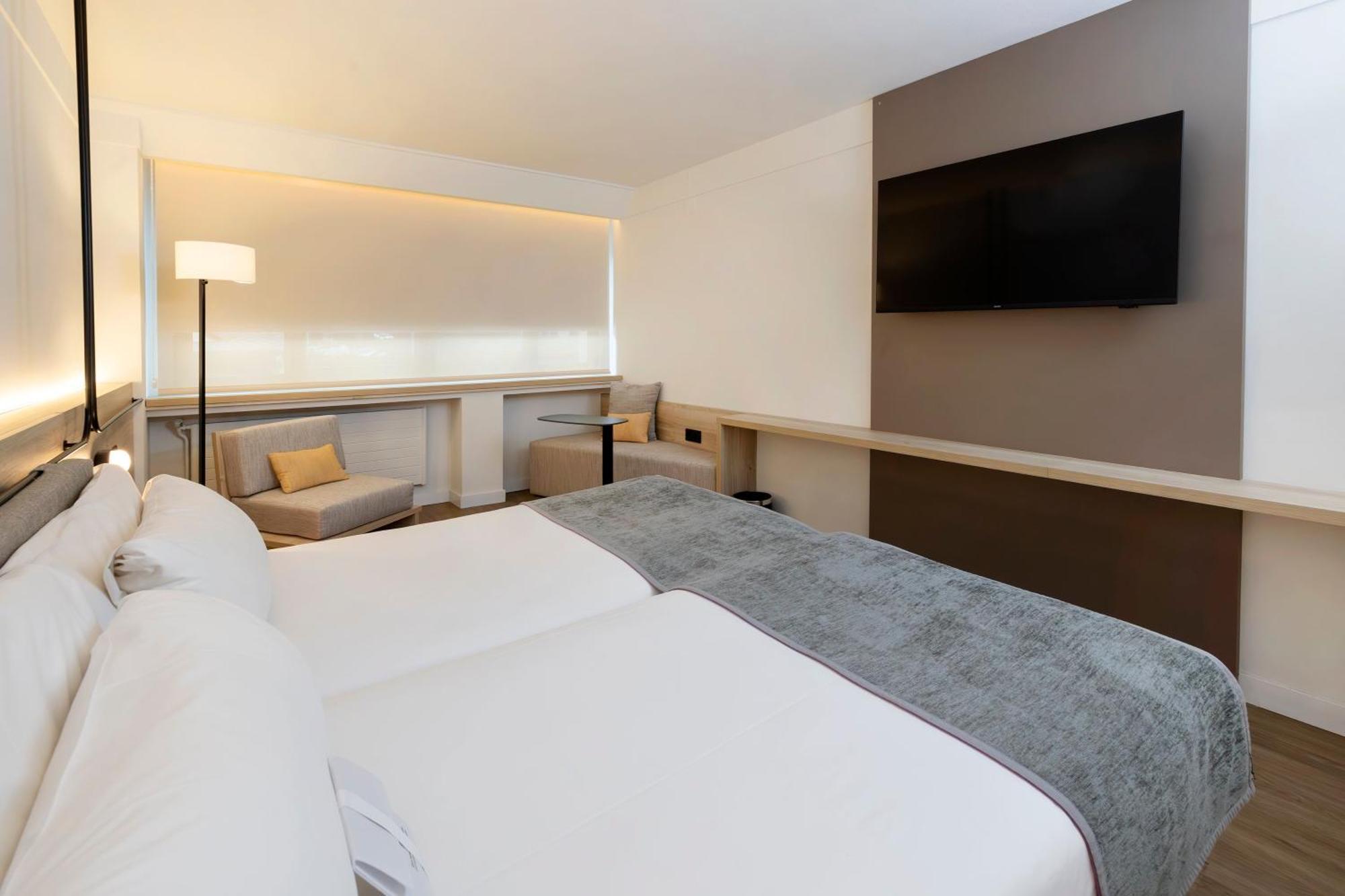 Hotel Sercotel Delfos 4*