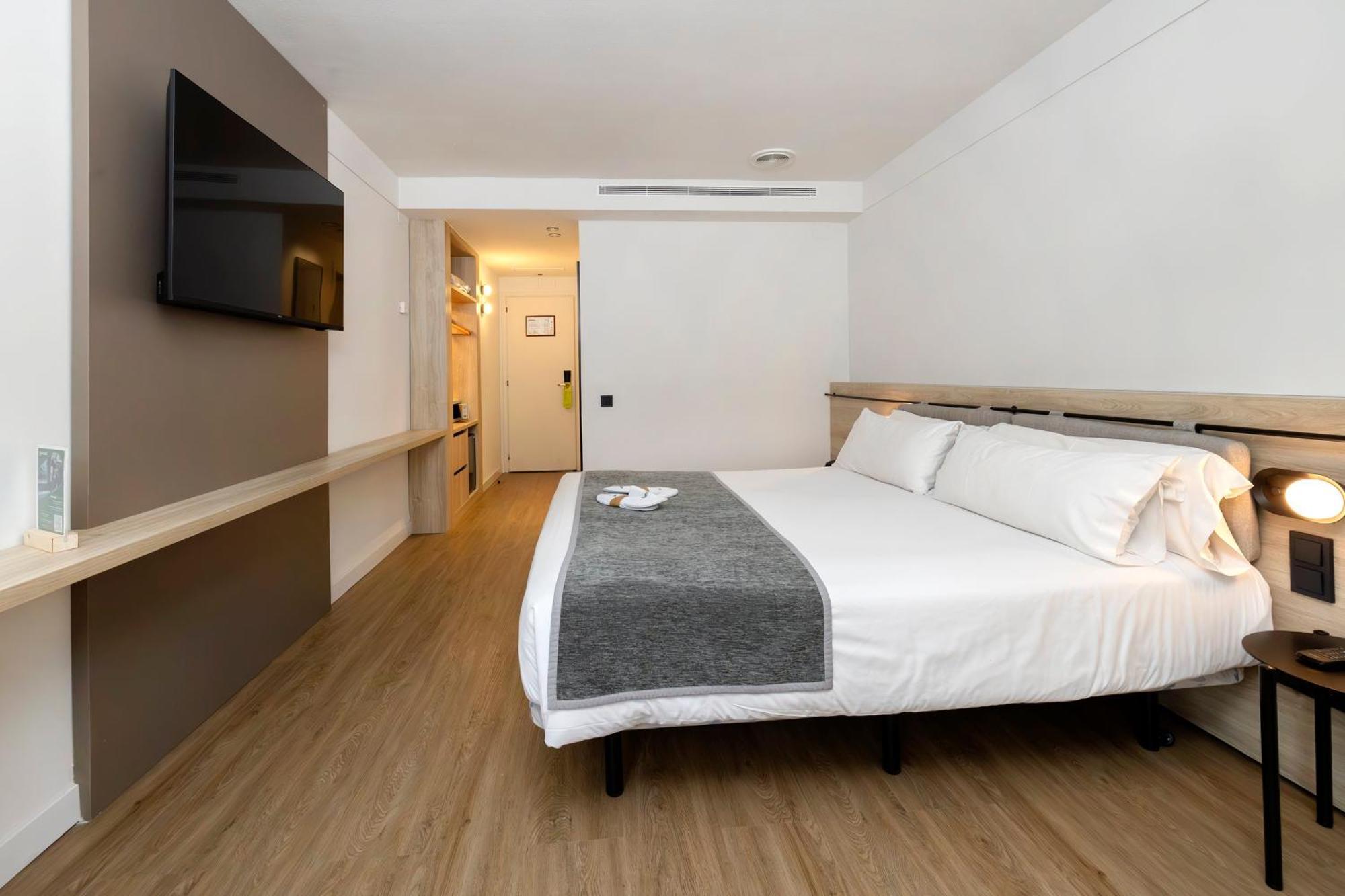 Sercotel Delfos Hotel